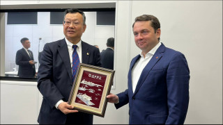 андрей Чибис провёл рабочую встречу с генеральным директором Шаньдунской портовой группы - фото - 1